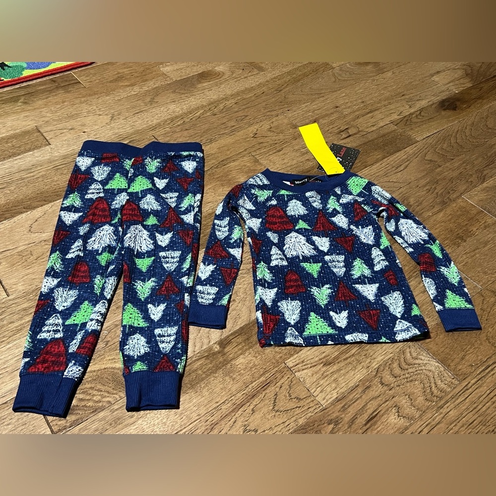 NWT Merry Lane Christmas Holiday Pajama Set Long Sleeve & Pants 2t